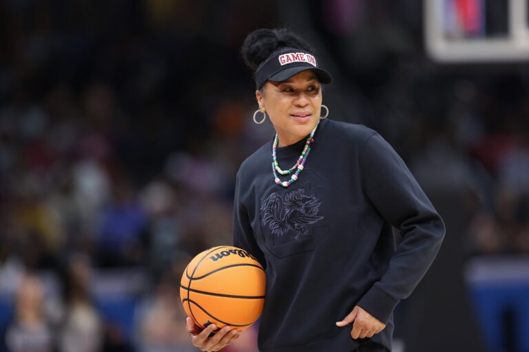 1722893217 coach dawn staley entrepreneur lessons 0824 g2143901451