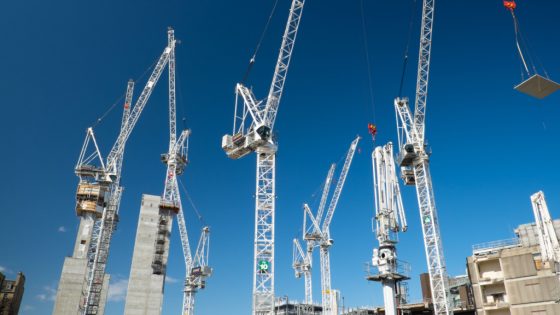 1732714074 cranes shutterstock edinburgh