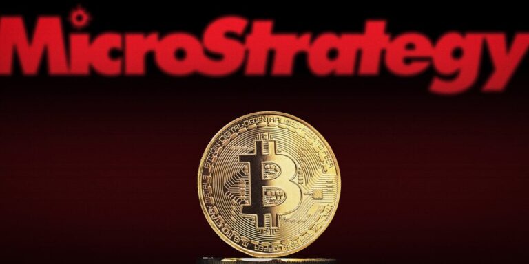 Microstrategy Bitcoin shutterstock 2017041662 gID 7