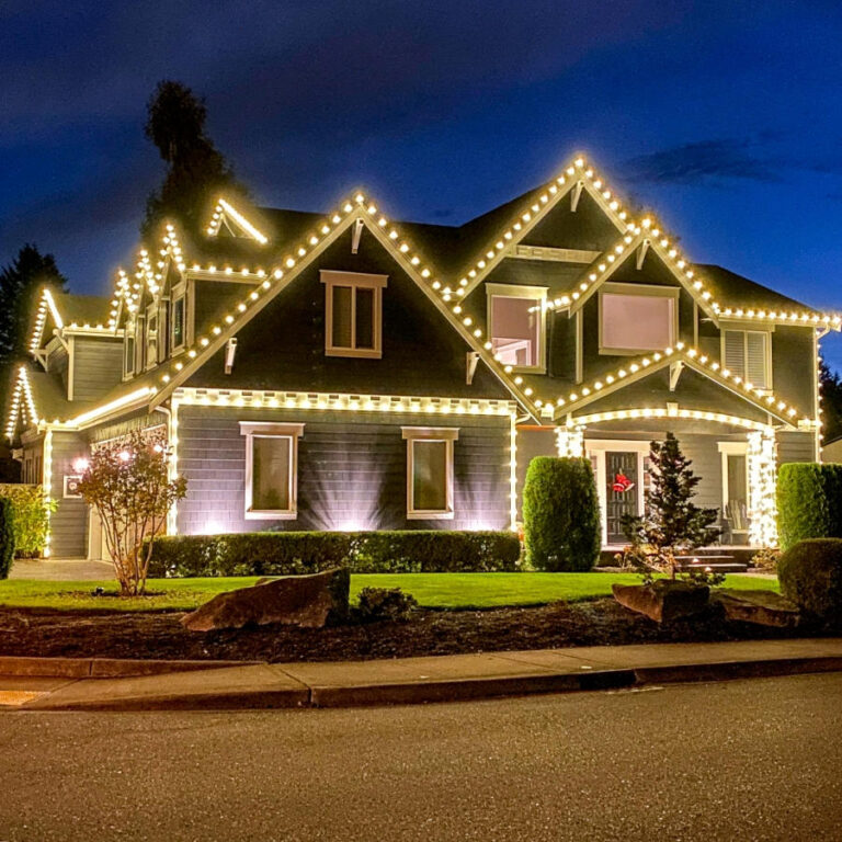 Stafford Lights Illuminates the San Francisco Bay Area with Unmatched Christmas Light Installation Services