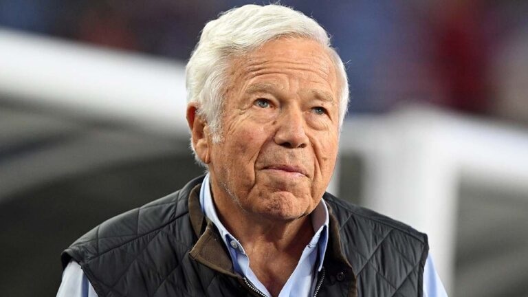 Robert Kraft8